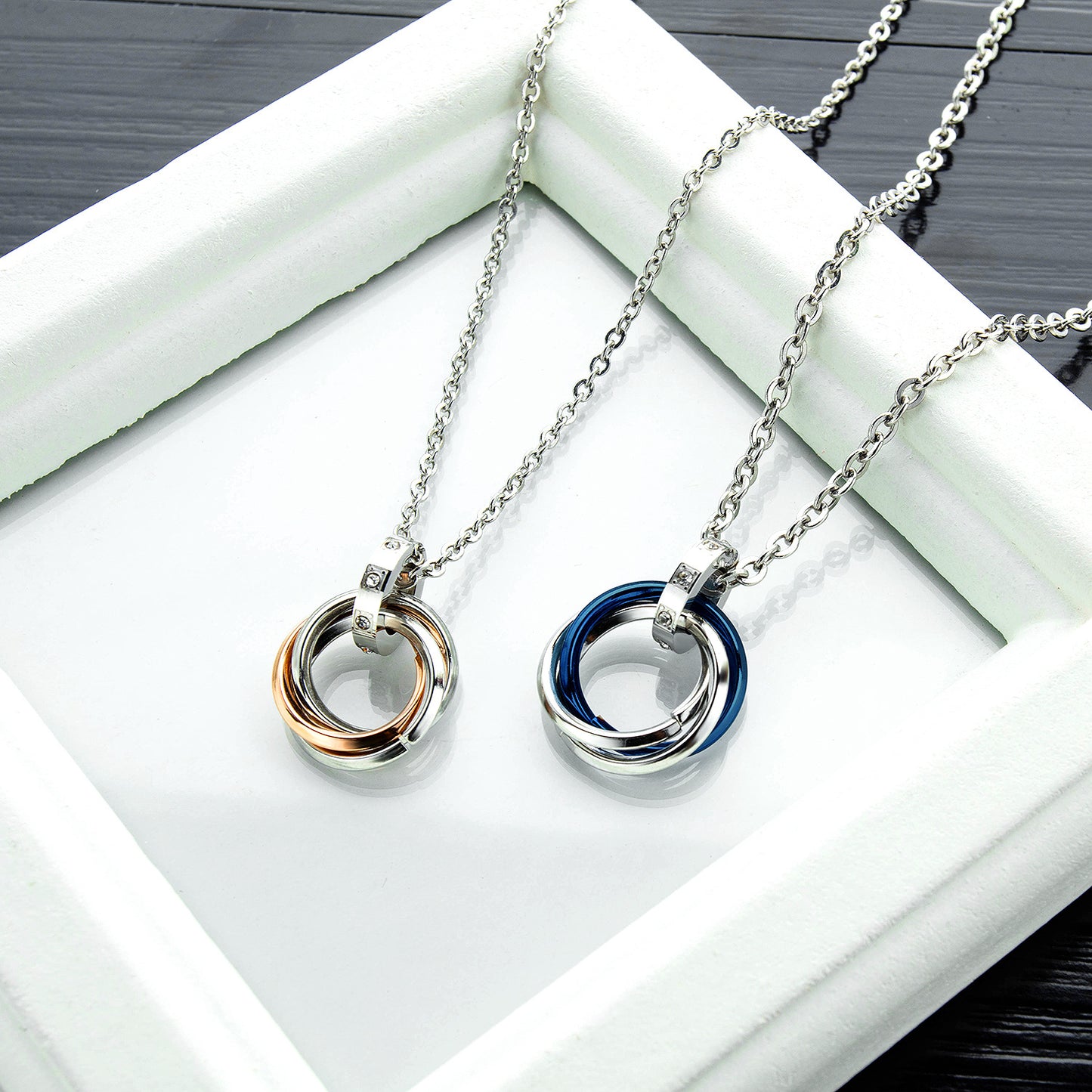 Three Ring Titanium Steel Interlocking Necklace